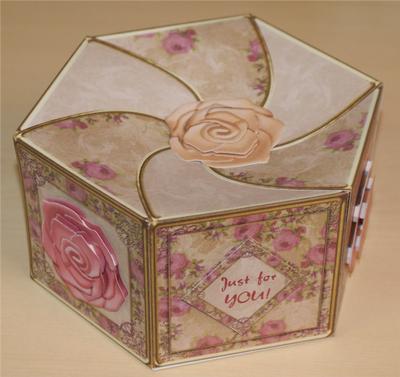 Large Hexagonal Gift Box (Mini Kit) Tutorial Image-7