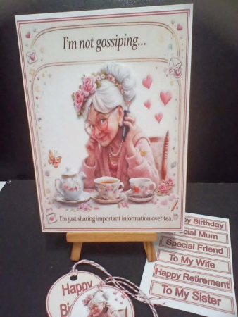 cup1436996_104105 - Im Not Gossiping Mini Kit **Includes 5X7, 6x6 & 7x7 Card Bases** 