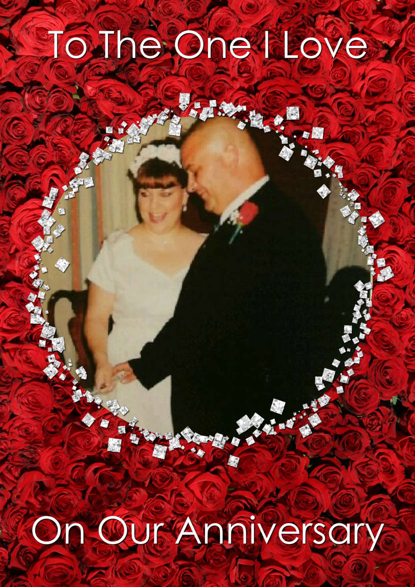 Roses and Diamonds Aperture Card - card made with Crafty Bob's Card Creator
