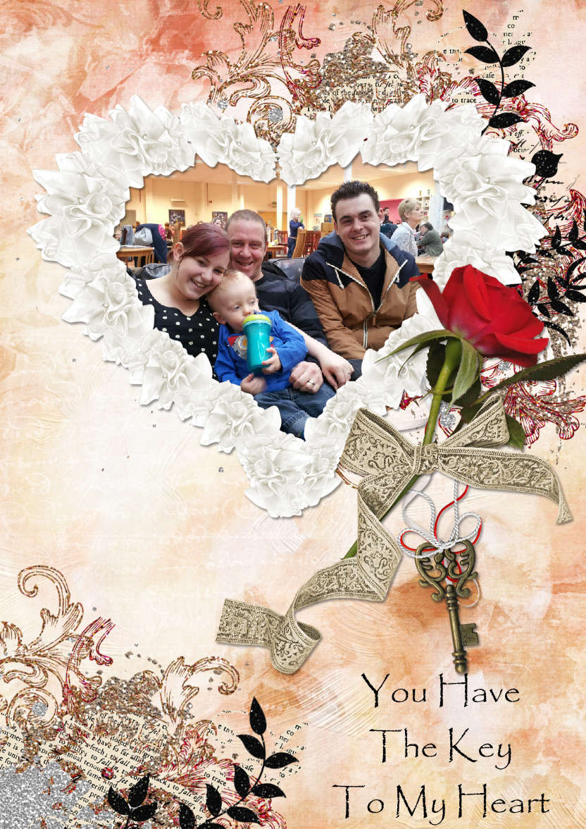 Key to My Heart Aperture Card - card made with Crafty Bob's Card Creator