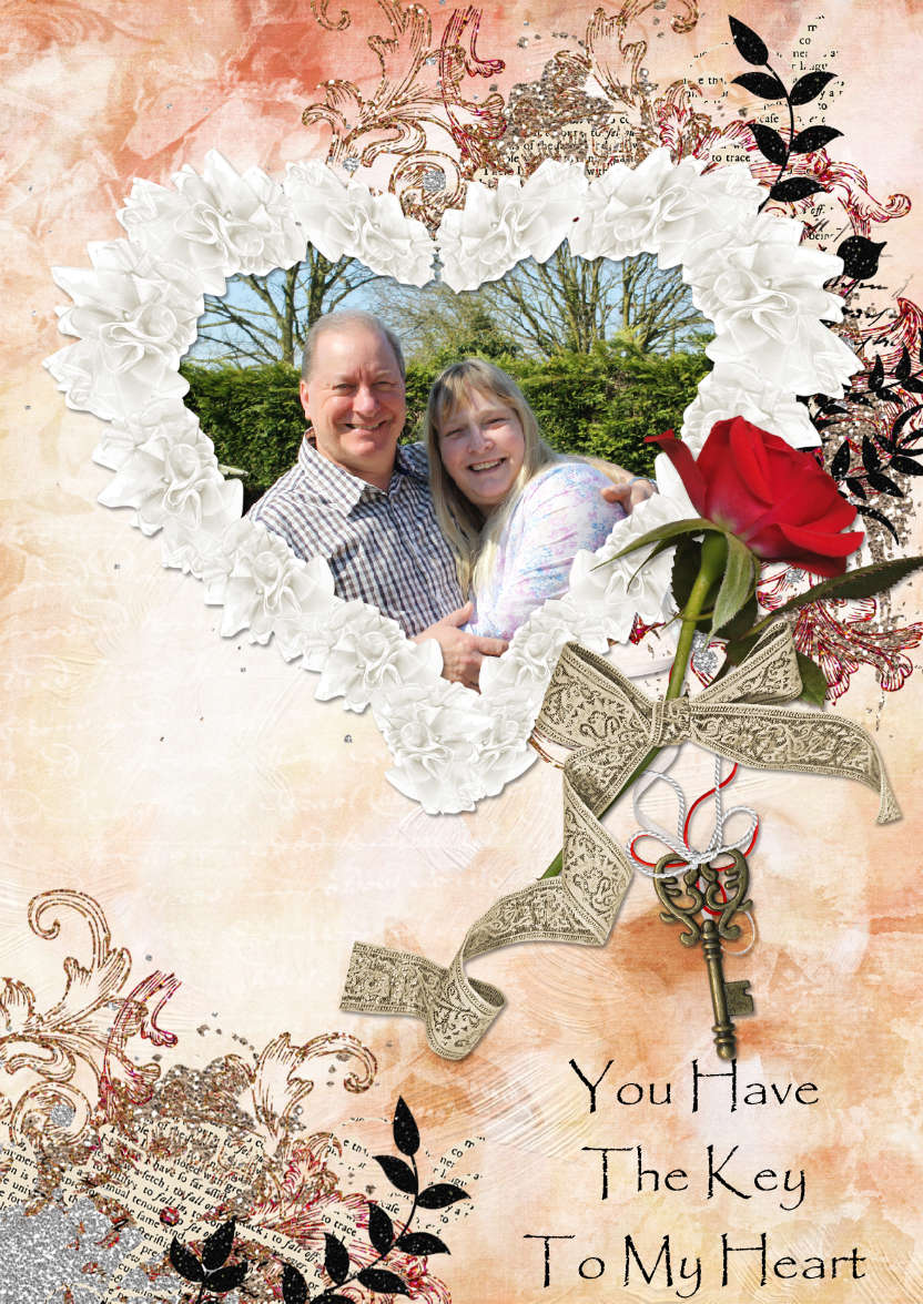 Key to My Heart Aperture Card - card made with Crafty Bob's Card Creator