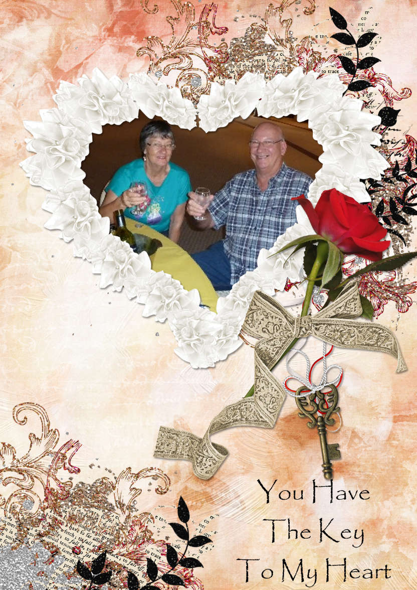 Key to My Heart Aperture Card - card made with Crafty Bob's Card Creator