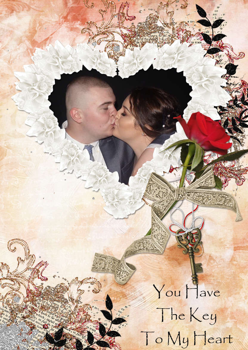 Key to My Heart Aperture Card - card made with Crafty Bob's Card Creator