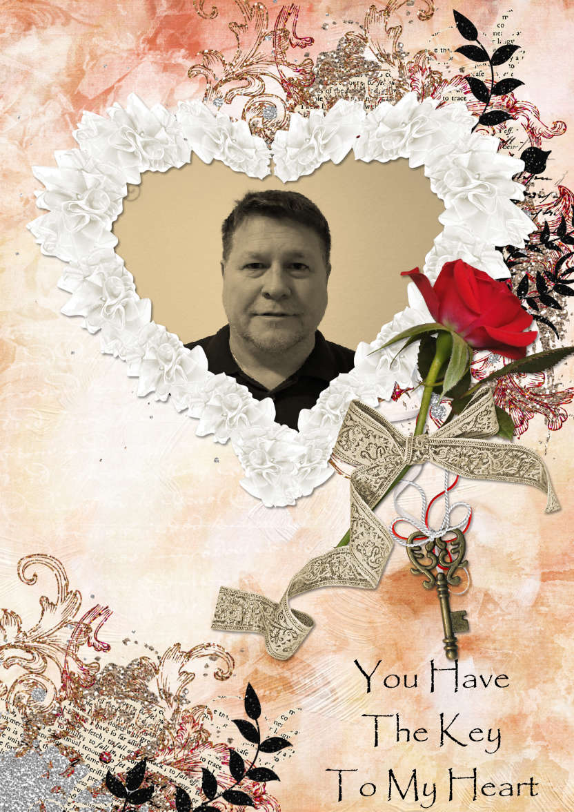 Key to My Heart Aperture Card - card made with Crafty Bob's Card Creator