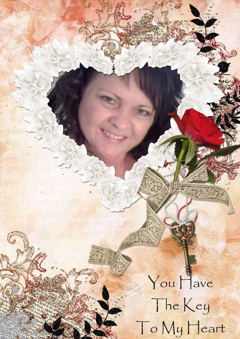 Key to My Heart Aperture Card - card made with Crafty Bob's Card Creator