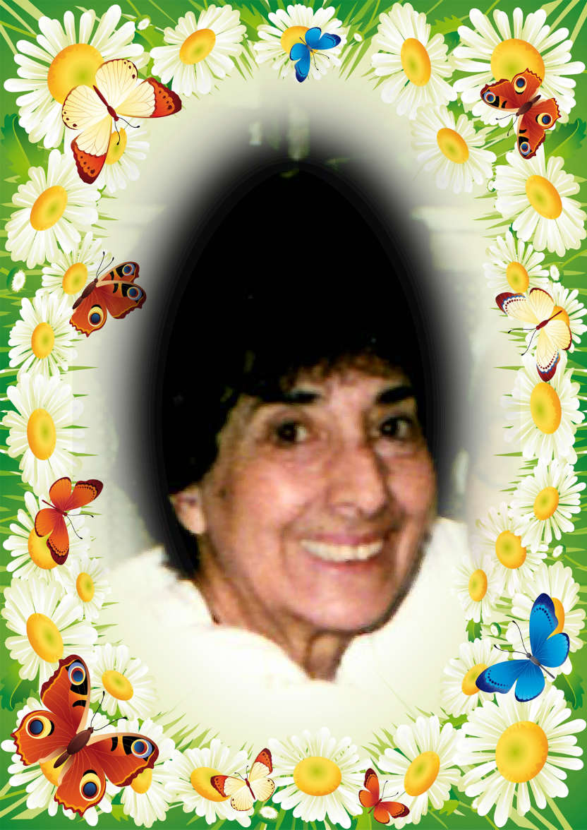Butterflies and Daisies Large Photo Frame Card - card made with Crafty Bob's Card Creator