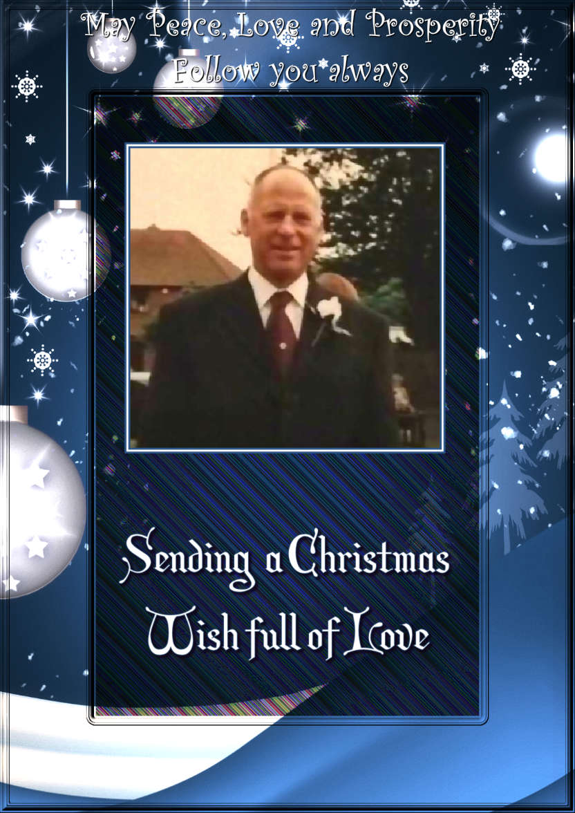 Sending a Christmas Wish Photo Card - card made with Crafty Bob's Card Creator