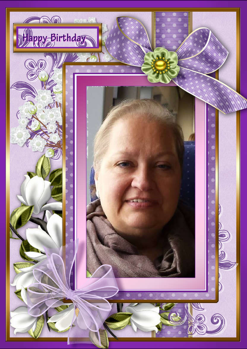 Pretty Floral Frame Topper - card made with Crafty Bob's Card Creator