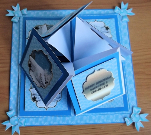 Swan quad easel card 
