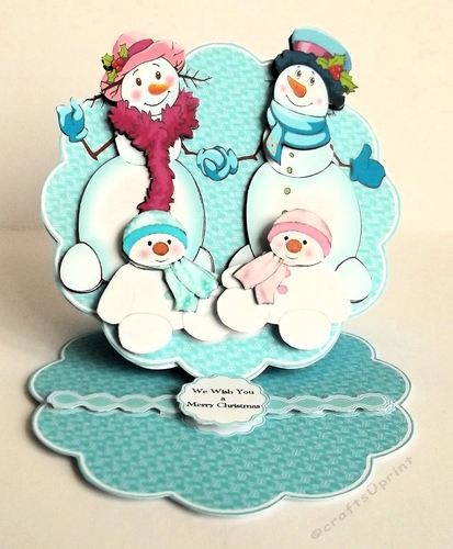 Snow family scalloped decoupage easel card.