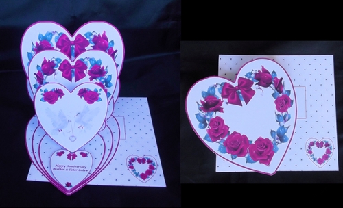 Red rose heart triple easel card with matching envelope