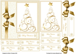 6 x 6 gold Christmas tree card front