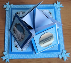 Swan quad easel card
