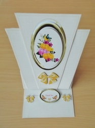 Yellow floral triangle easel card.