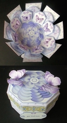 Lilac 3D butterflies exploding box card
