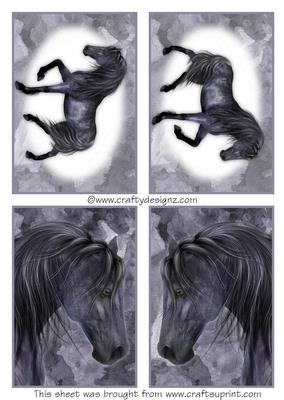 4 Beautiful Horse Toppers