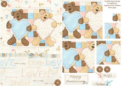 A Beary Special Love Pyramid Card Front