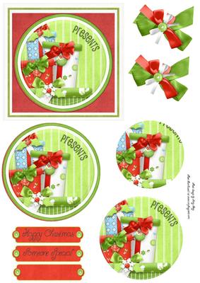 Christmas Present Pile Oval Pyramid