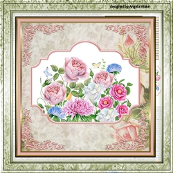 Arrangement of mixed flowers