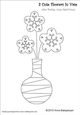 3 Cute Flowers in Vase