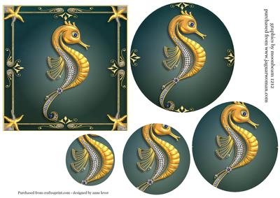 Beautiful Jewelled Sea Horse Pyramid