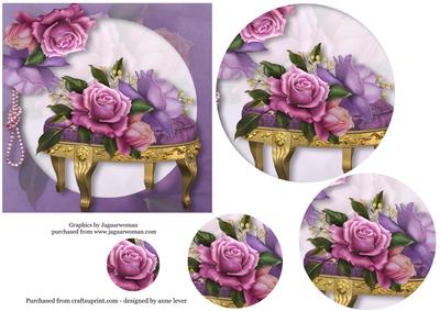 Belle Epoque Roses & Pearls - Circle Pyramid