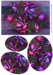 Sumptuous Twilight Roses Oval Pyramage