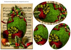 Holly & Christmas Gifts - Green - Oval Pyramid