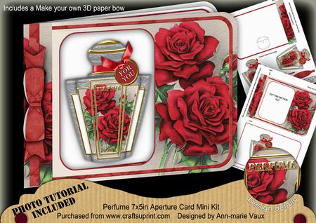 Christmas Red Roses Perfume 7x5inch Aperture Card Mini Kit