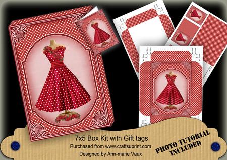 Red Dotty Fashion Dress 7x5in Presentation Box