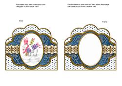 Present Polar Bear Blue Scallop Card Shaker Frame