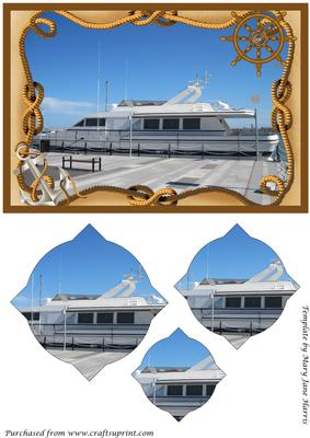 Yacht Framed Splendid Pyramid