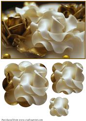 Golden Wedding Scalloped Pyramid