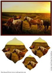 Horses at Sunset Splendid Pyramid