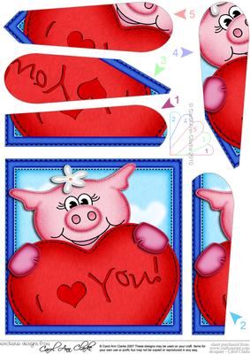 Zoe Piggy's Heart Fan Pyramage Topper