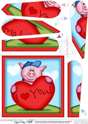Ziggy Piggy's Love Heart Fan Pyramage Topper