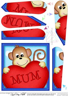 Chunky Monkey's Heart for Mum Fan Pyramage Topper