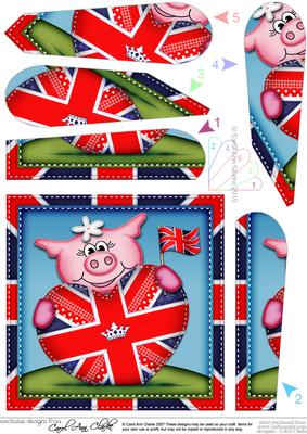 Zoe Piggy Union Jack Flag Heart Fan Pyramage Topper