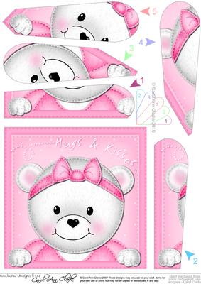 Teddy Tess Fan Pyramage Topper