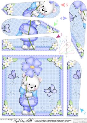 Teddy Ed's Flower Fan Pyramage Topper