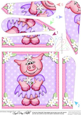Zoe Piggy's Flower Fan Pyramage Topper