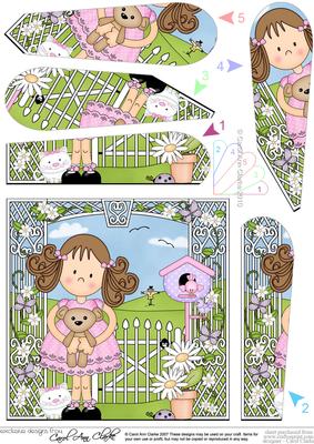 Girlz Zoe's Teddy Fan Pyramage Topper