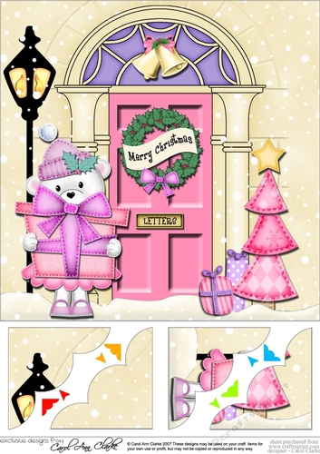8 x 8 Christmas Door Cute Teddy Bear has a present Scalloped Corner Topper