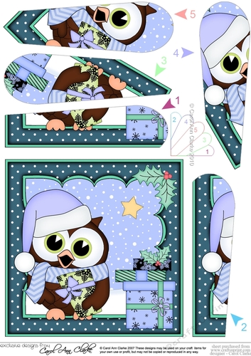 Christmas Little Hoot Owl delivers the Christmas Presents Fan Pyramage Topper