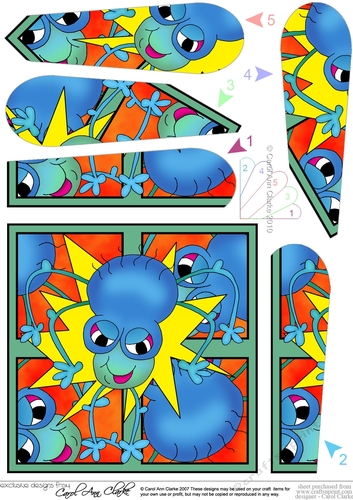 Aliens Out of this World Fan Pyramage Topper