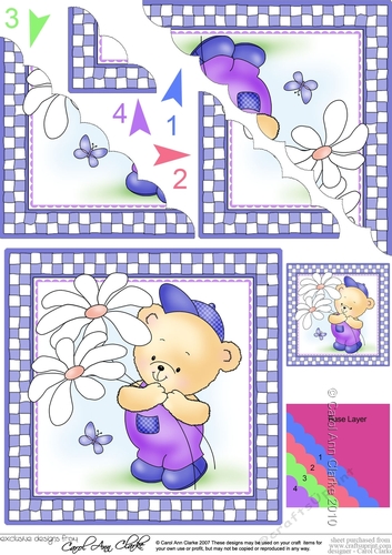 Cute Hunney Bear Robert has pretty Flowers Scallop Corner Topper