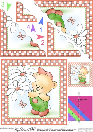Cute Hunney Bear Robert has pretty Flowers Scallop Corner Topper