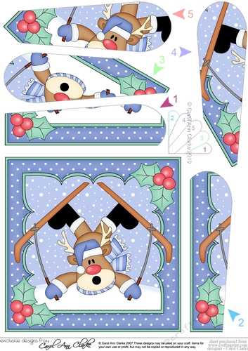 Christmas OOps Rudolph goes Skiing Fan Pyramage Topper