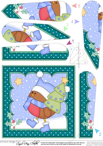Christmas Bobbin Robin has an Xmas Tree Fan Pyramage Topper