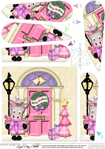 Cute GiGi Horse at the Christmas Door Fan Pyramage Topper